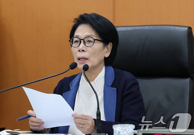 국회 과학기술정보방송통신위원장인 최민희 더불어민주당 의원. 2025.10.24/뉴스1 ⓒ News1 김기태 기자