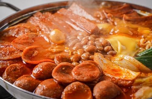 쌀쌀한 가을, 몸과 마음을 녹여줄 따뜻한 저녁 메뉴 추천! (출처: 이모가 있는 집)