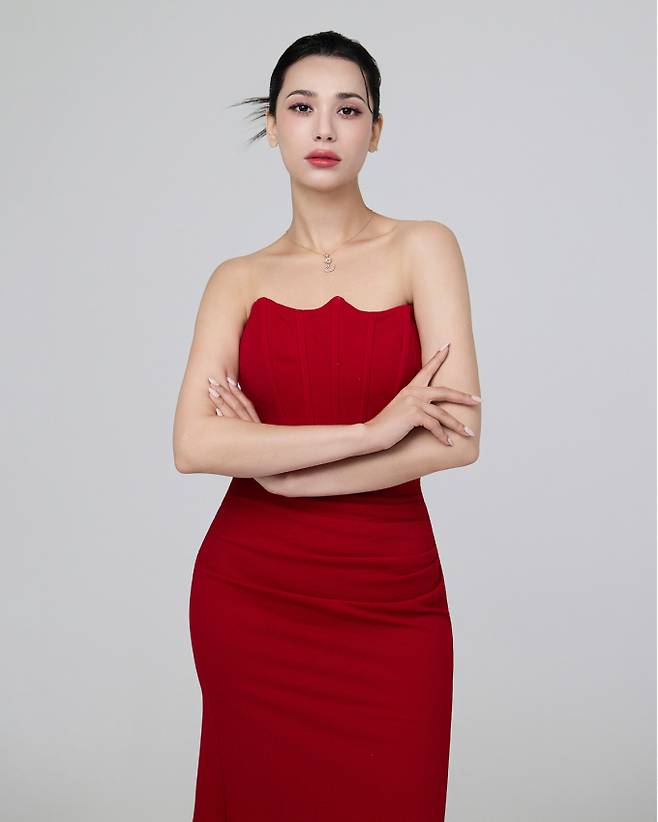 모로코 출신 만능 엔터테이너 김미소, '아시아모델어워즈' 모델 스타상 수상 (사진: bnt뉴스 DB)