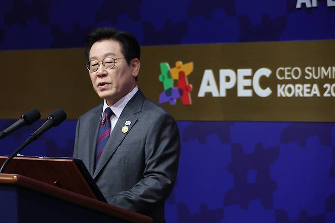 이재명 대통령이 29일 경주 예술의 전당에서 열린 CEO 써밋에서 특별연설을 하고 있다. 2025.10.29. 대통령실사진기자단  김호영기자