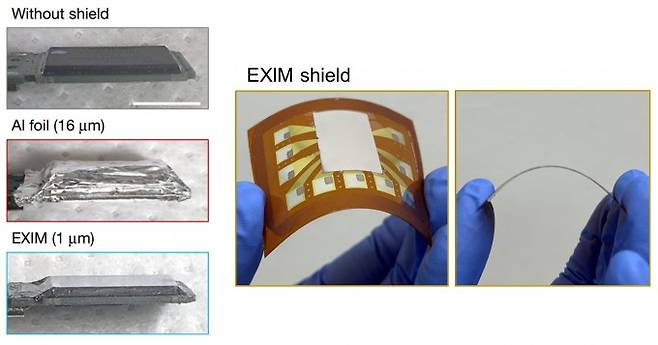 EXIM 전자파 차폐막이 반도체 칩과 플렉서블 전자소자 표면에 균일하게 밀착된 모습. GIST 제공