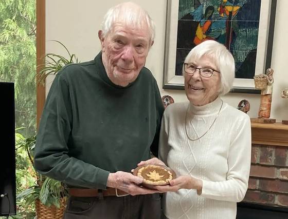 2021년 8월 함께 생을 마감하기로 한 90대 미국인 부부. 사진 홈페이지 캡처