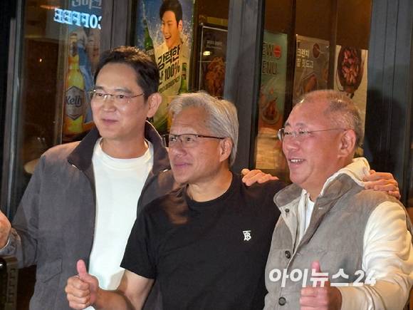 이재용 삼성전자 회장(왼쪽부터), 젠슨 황 엔비디아 최고경영자, 정의선 현대자동차그룹 회장 [사진=권서아 기자]