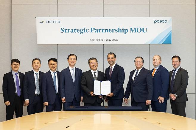 포스코-클리블랜드 클리프스 전략 파트너십 MOU 체결식 [플리블랜드 클리프스 제공. 재판매 및 DB 금지]