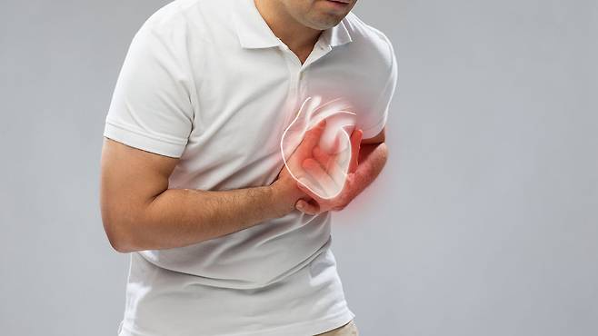 기온이 급격히 떨어지는 환절기에는 협심증 위험성이 커진다｜출처: 클립아트코리아