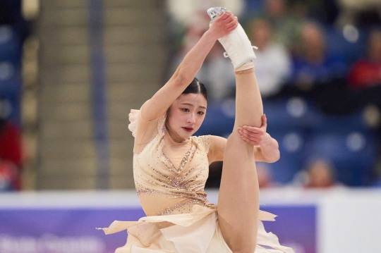 쇼트프로그램에서 스핀 연기를 펼치는 윤아선. 사진[AFP=연뉴스]