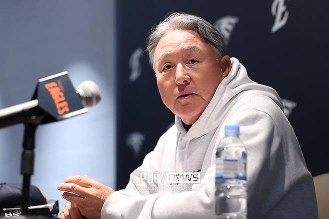 ▲ 김경문 감독에 대한 구단의 신뢰는 굳건한 편으로, 내년에 다시 정상에 도전할 전망이다 ⓒ곽혜미 기자