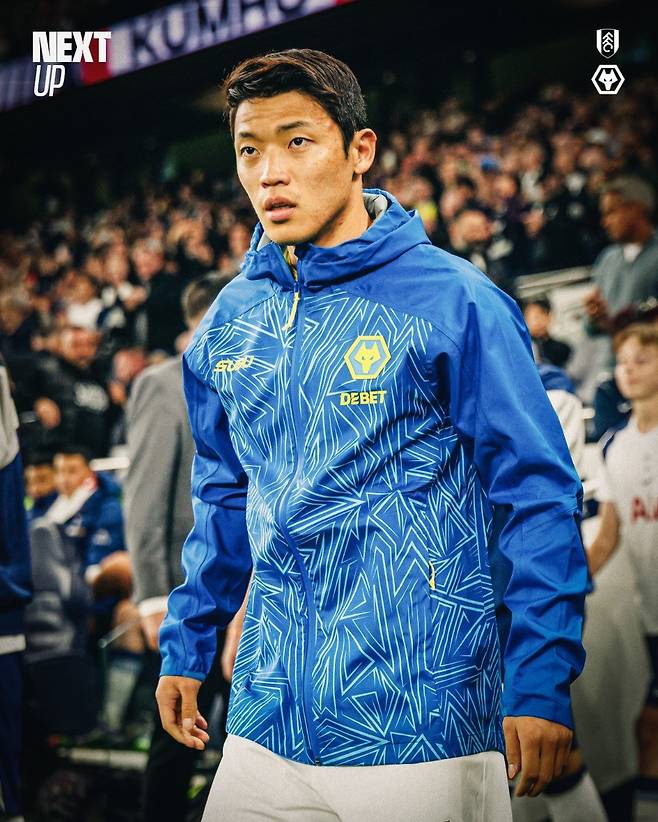 울버햄턴은 2일(한국시간) 영국 런던 크레이븐 코티지에서 열린 2025~2026시즌 잉글랜드 프리미어리그(EPL) 10라운드 원정경기에서 풀럼에 0-3으로 완패했다. 시즌 개막 후 단 한 차례도 승리하지 못한 울버햄턴은 2무8패(승점 2)로 리그 최하위(20위)에 머물렀다. 황희찬은 교체 명단에 이름을 올렸지만 끝내 그라운드를 밟지 못했다. 사진출처｜울버햄턴 페이스북