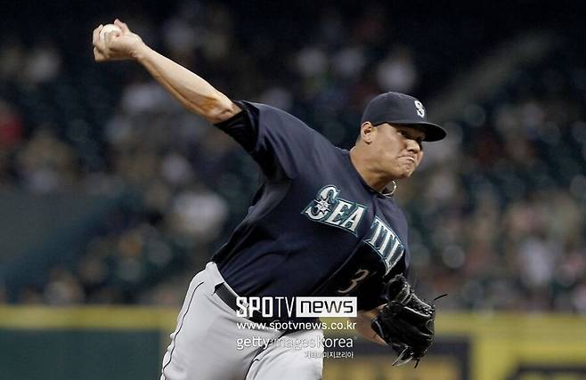 ▲ 메디나는 시애틀을 대표하는 촉망받는 불펜 자원이었으나 트레이드 이후 기량이 급락했고, 이후 꾸준히 현역을 이어 갔지만 결국 빅리그에 복귀하지는 못했다