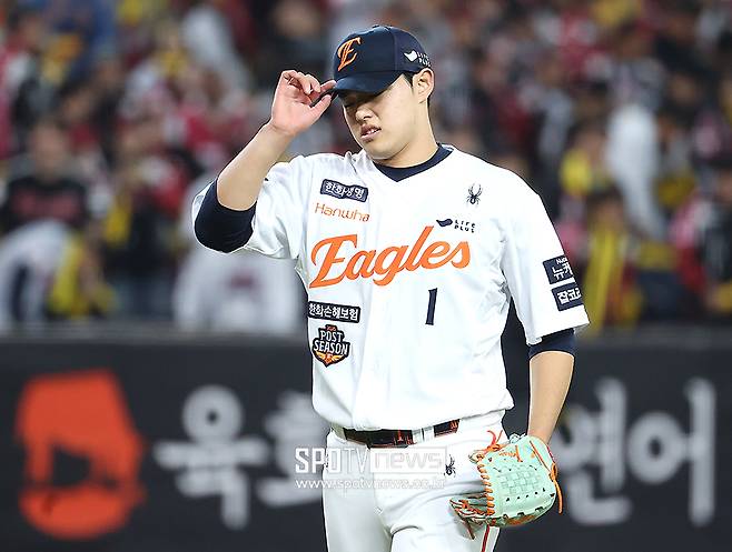 ▲ 포스트시즌 일정에서 부하가 컸던 문동주는 뚜렷한 체력 저하 양상을 보여줬다 ⓒ곽혜미 기자