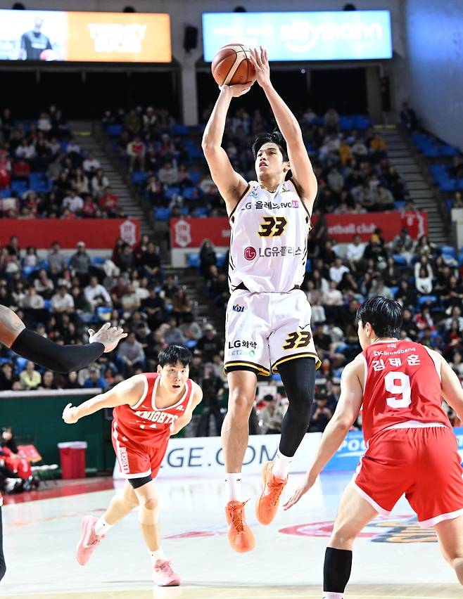 LG 타마요의 슛 [KBL 제공. 재판매 및 DB 금지]