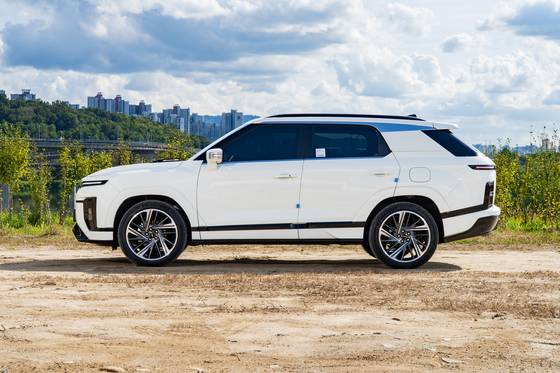 KGM 액티언 하이브리드.