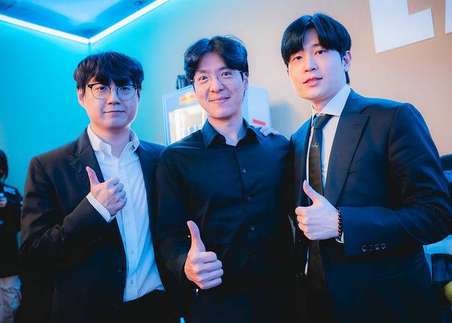 라이엇게임즈 플리커.