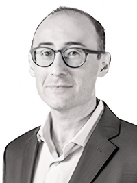 조너선 레빈 블룸버그 오피니언 칼럼니스트. 블룸버그