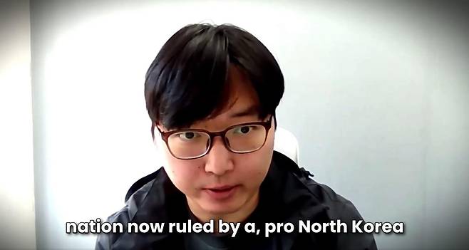 세계 최고 IQ 보유자로 알려진 김영훈 씨가 “신앙과 자유가 억압받고 있다”며 미국 망명을 선언했다. 그는 “두려움보다 자유를 선택하겠다”고 밝혔다. 김영훈 씨 엑스 영상 갈무리