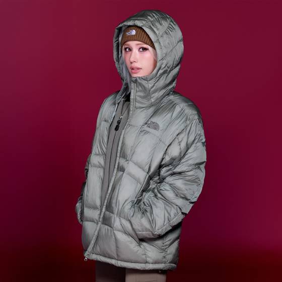 K-pop star Jeon So-mi wears a lightweight puffer for North Face's fall campaign shoot. [SCREEN CAPTURE]