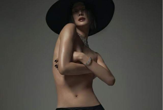 모델 이현이 데뷔 20주년 기념 화보./하퍼스바자 코리아, 이현이 소셜미디어