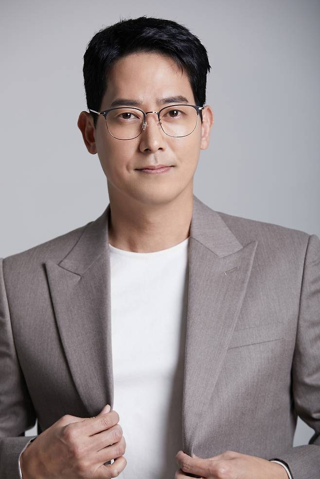 배우 김선혁 케이제이씨앤엠
