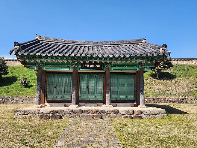 정개청 사당 ‘윤암사’