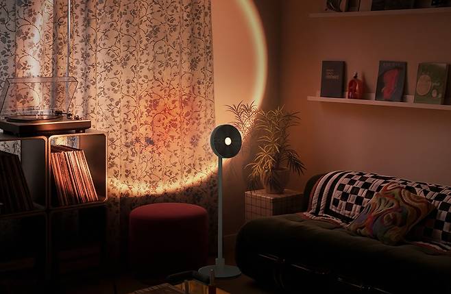 LG전자 인테리어 프로젝터 ‘LG 무드메이트’ 제품 이미지./LG전자