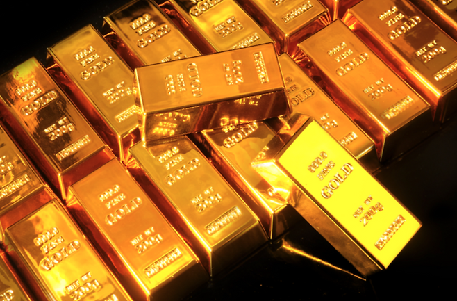 금리 인하, 경기 둔화, 지정학적 리스크 확대 등 불확실성이 커질수록 금의 매력은 더 커질 수 있다. 게티이미지