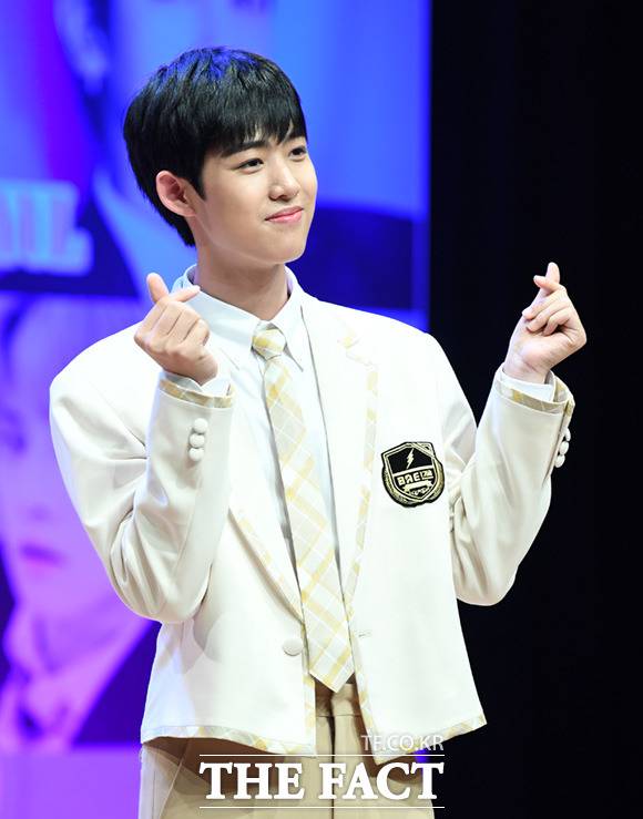 BAE173 도하가 소속사 포켓돌스튜디오를 상대로 최근 전속계약 효력부존재확인 소송 및 효력정지가처분 신청을 제기했다. 사진은 2020년 11월 데뷔 당시 모습. /더팩트 DB