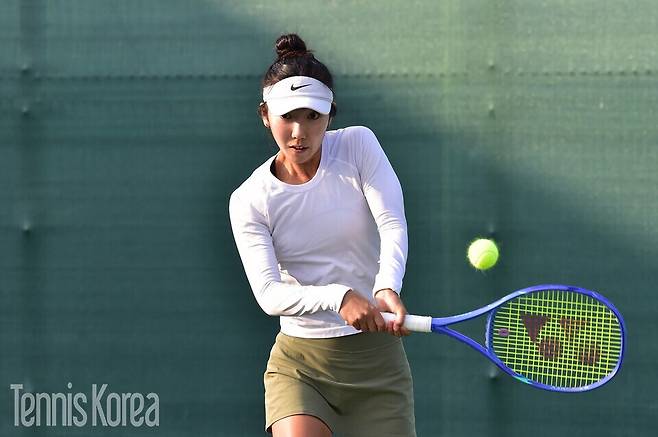 한국선수권대회 여자단식에서 2번 시드 장가을에게 역전승 한 오은지(사진/황서진 기자)