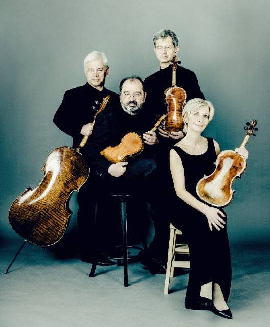 목프로덕션 제공