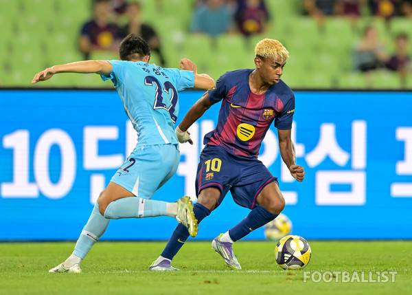 장성원(왼쪽, 대구FC), 라민 야말(오른쪽, FC바르셀로나). 서형권 기자