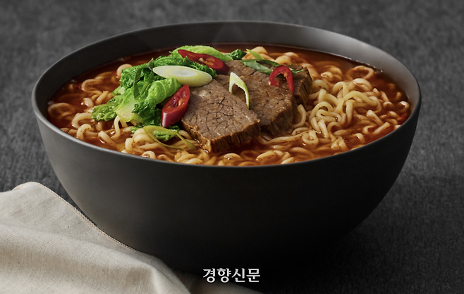 삼양식품이 지난 3일 출시한 우지라면 ’삼양1963’ 조리예. 삼양식품 홈페이지 갈무리