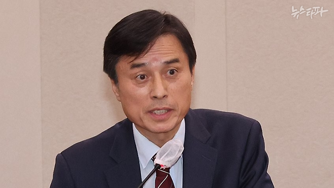 조은석 현 내란 특별검사. 2021년 1월부터 올해 1월까지 감사위원을 지냈다. 조 특검은 감사위원 시절 매년 약 3천만 원에 이르는 업무추진비·특정업무경비를 썼다.&nbsp;