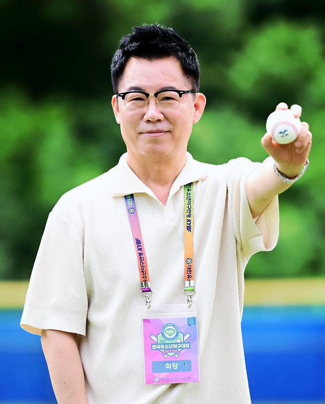 이상근 대한유소년야구연맹 회장은 유소년 선수들이 차별 없이 공평한 환경에서 꿈을 펼치길 진심으로 바라고 있다. 그 노력 덕분에 연맹 출신 선수들의 KBO리그 진출 빈도가 높아지는 등 성과가 나오고 있다. 사진제공|이상근 회장