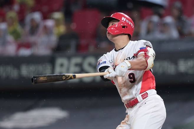 ▲ 허벅지 부상으로 결국 마무리캠프에 합류하지 못해 코칭스태프의 한숨을 자아낸 윤도현 ⓒKIA타이거즈