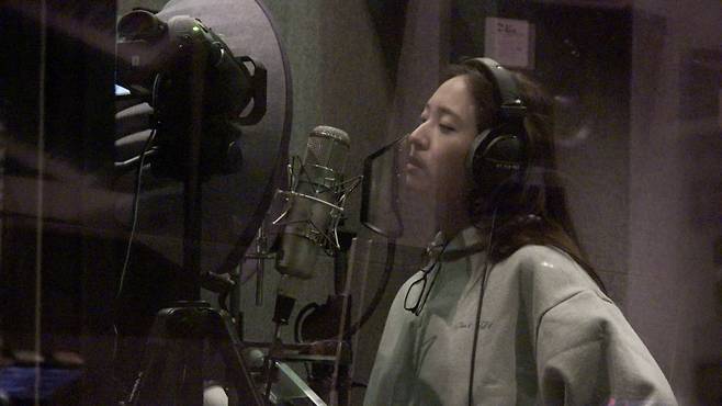 크리스탈/ 사진 제공=비스츠앤네이티브스