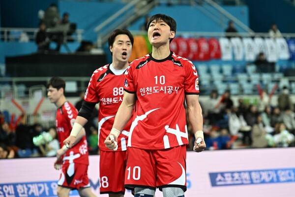 포효하는 인천도시공사 박영준. /사진=KOHA