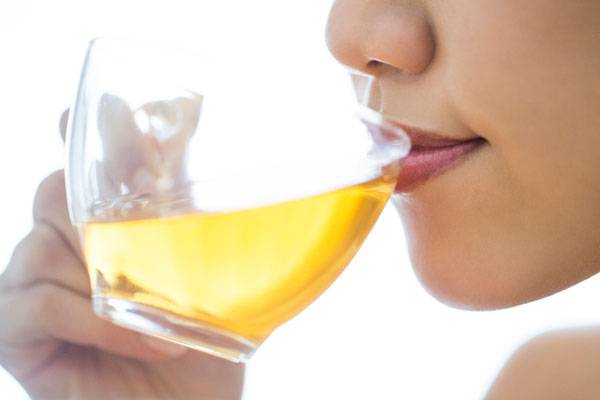 녹차와 레몬의 조합이 우리 몸에 긍정적인 영향을 준다는 연구 결과가 나왔다./사진=클립아트코리아