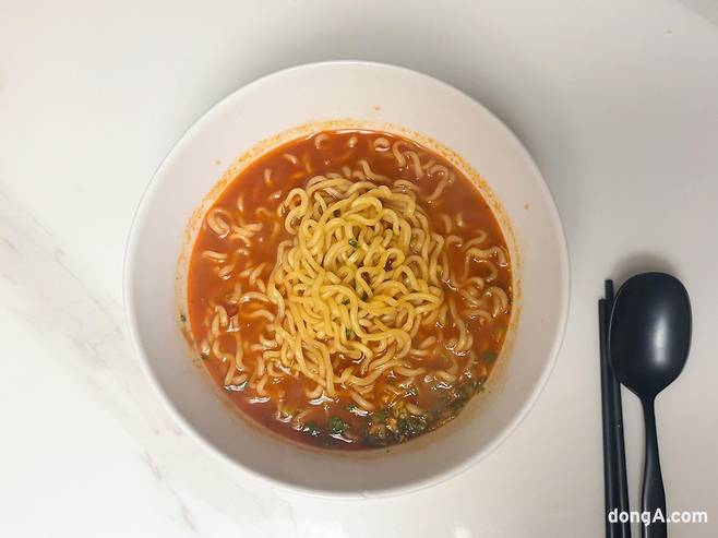 삼양에서 새로 출시한 삼양1963. 황소영 기자 fangso@donga.com