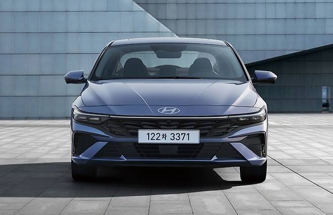 아반떼 정면 [사진출처=현대차]