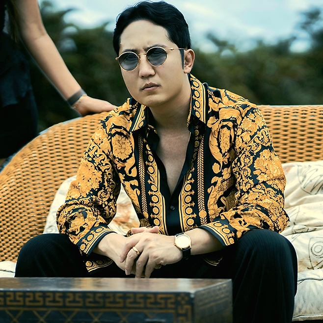 박평화 대표가 2025년 3~4월 유튜브 10부작으로 방영된 블랙컴뱃 프로 오디션 시즌8 Godfather Game 제작이 진행된 브라질에서 영상 콘텐츠 출연을 하고 있다. 사진=이데아 파라곤