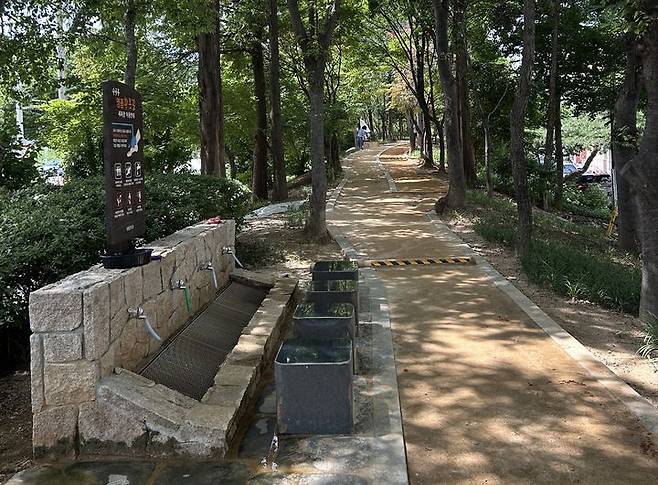청주 '수곡동 명품황톳길'. *재판매 및 DB 금지