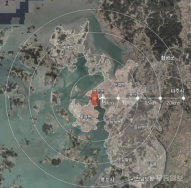 광주군공항 무안공항 이전 시 예상되는 소음 피해 지역(빨간색 원). 광주시