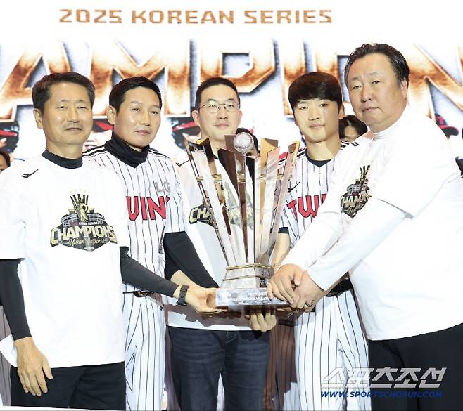 '2025 KBO리그 LG트윈스 통합우승 기념행사'가 6일 곤지암리조트 그랜드볼룸에서 열렸다. 사진제공=LG 트윈스