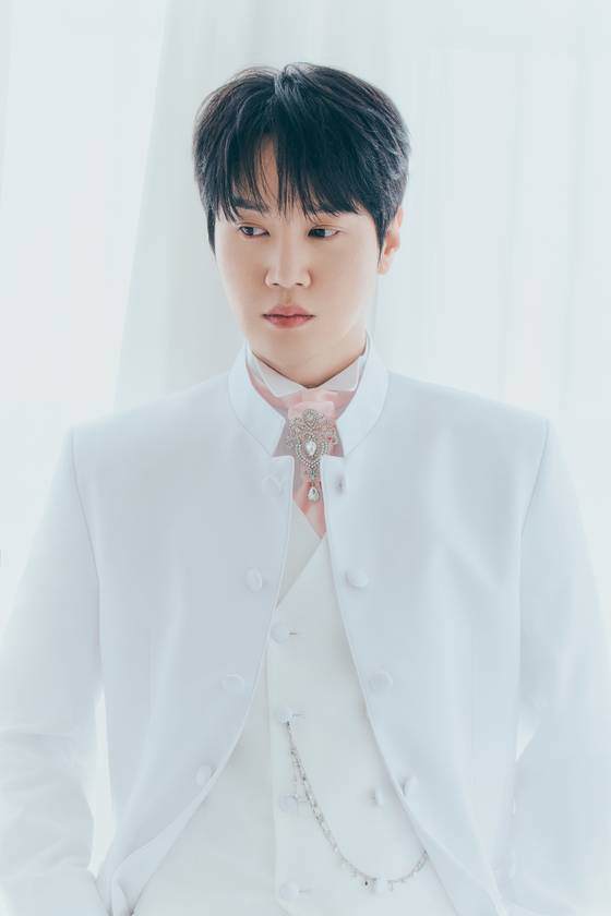 최성훈은 "이번 '라포엠 심포니 인 러브'를 통해 세종문화회관에서 공연할 수 있음에 감사하다. 앞으로도 더 많은 무대에서 공연하고 싶다"고 말했다. 사진 드라마하우스 스튜디오