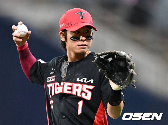 [OSEN=이대선 기자] KIA 박찬호. 2025.06.26 /sunday@osen.co.kr