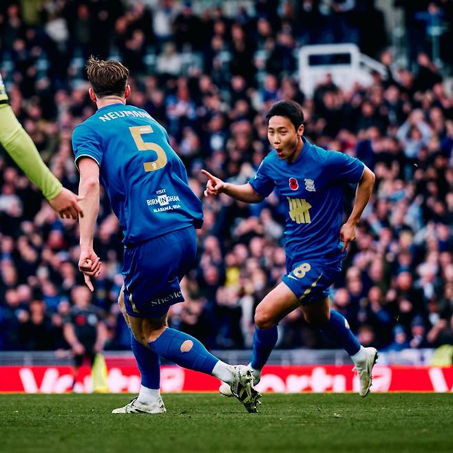 버밍엄 백승호가 9일(한국시간) 미들즈브러와 원정경기서 왼쪽 어깨를 다쳤다. 이달 국내에서 치러질 볼리비아전과 가나전 대표팀 소집에서 제외될 가능성이 커졌다. 사진출처｜버밍엄 페이스북