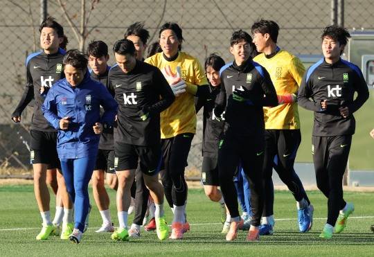 새로운 훈련장에서. 사진[연합뉴스]
