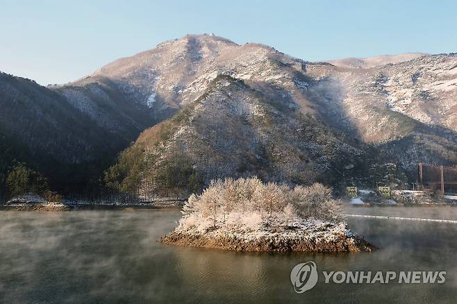무주 양수발전소 하류의 무주호 [연합뉴스 자료사진]
