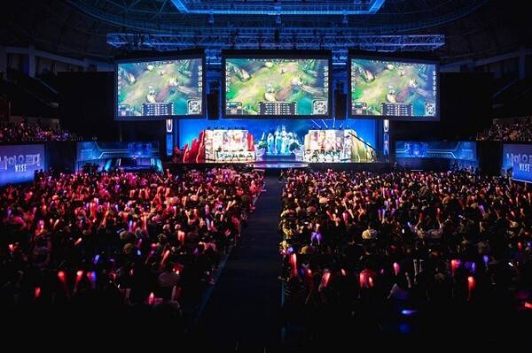 지난 2018년 광주여대 유니버시아드 체육관서 진행된 롤드컵 4강전 전경. 라이엇게임즈 제공