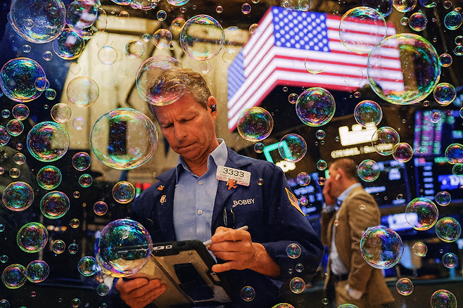 [로이터, 챗GPT를 사용해 제작함]