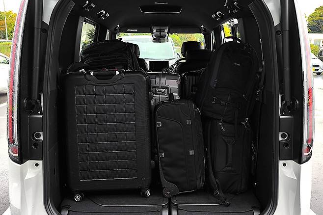 혼다 스텝왜건 스파다 프리미엄 라인. 사진: 김학수 기자